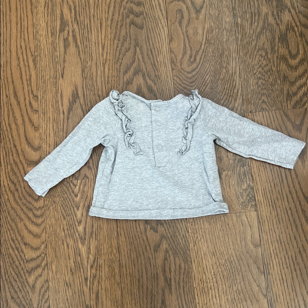 Bloomies Baby Baby Girl Grey Long Sleeve 6M | Spring Summer Tops - Picture 3 of 3